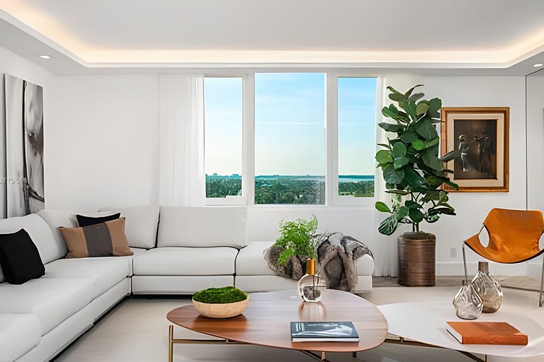 The Perfect Haven | 3BR/3BTH | City View Balcony
