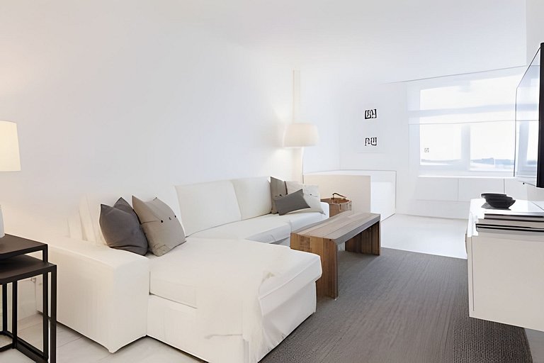 Beautiful and Kid-Friendly | 1BR Escape