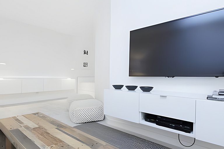 Beautiful and Kid-Friendly | 1BR Escape