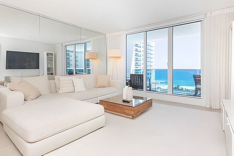 Beachfront Escape | 2BR | Balcony & Ocean View
