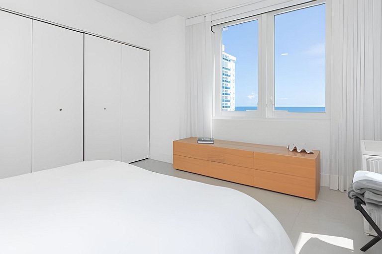 Beachfront Escape | 2BR | Balcony & Ocean View