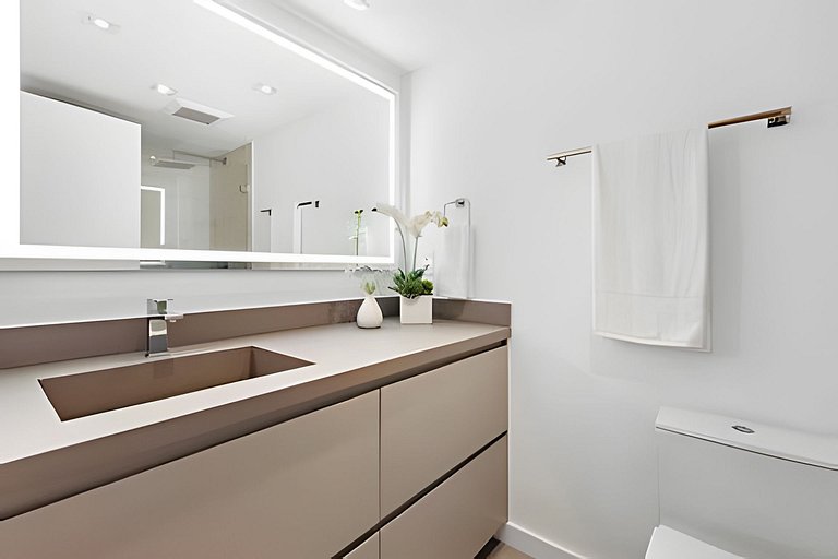 One of a Kind | 2BR/2BTH | Ocean View