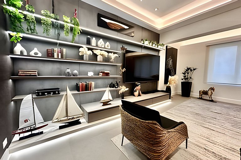 Luxury Oasis | 2BR|2BT & Balcony City View