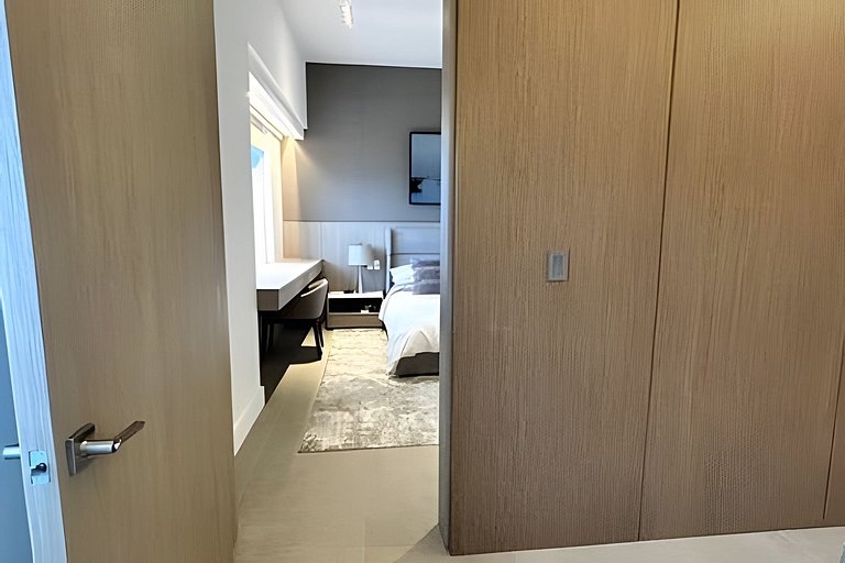 Luxury Oasis | 2BR|2BT & Balcony City View